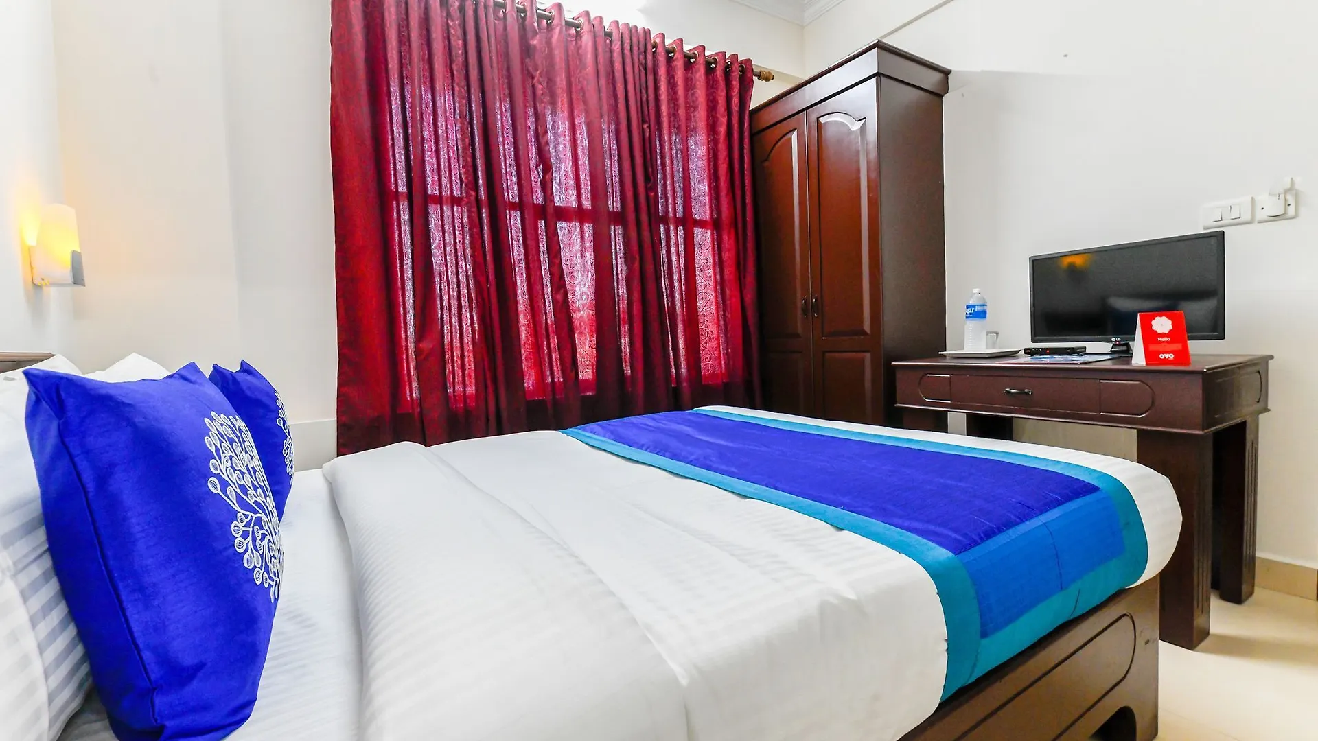 Oyo 11309 Hotel Green Land Residency Kochi 2*,  India