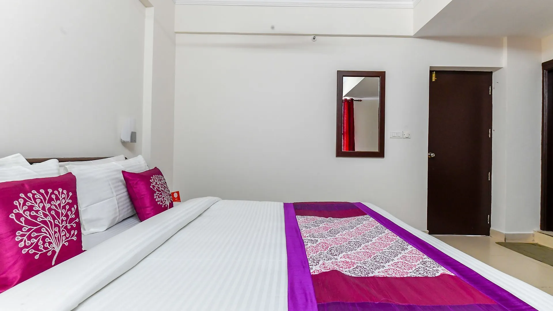 Oyo 11309 Hotel Green Land Residency Kochi