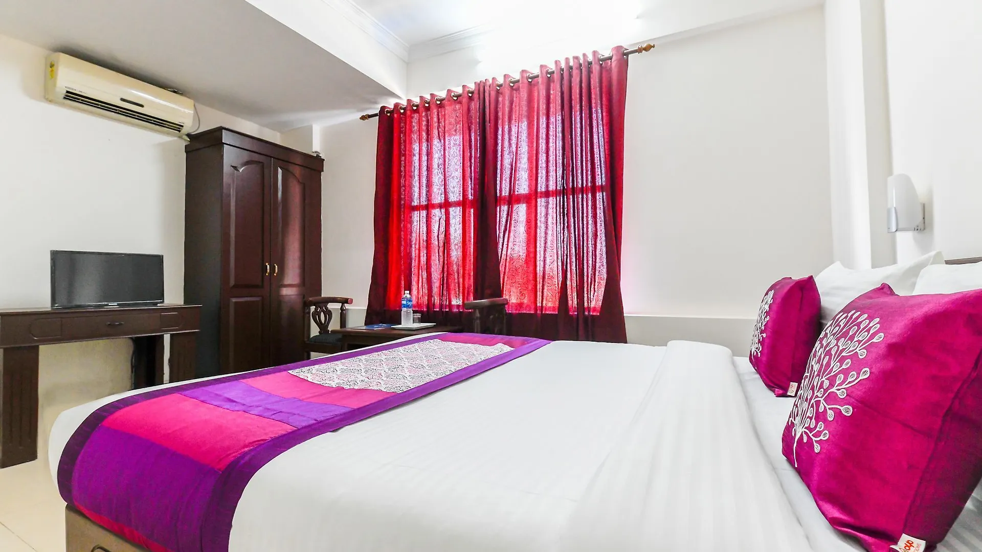 Oyo 11309 Hotel Green Land Residency Kochi