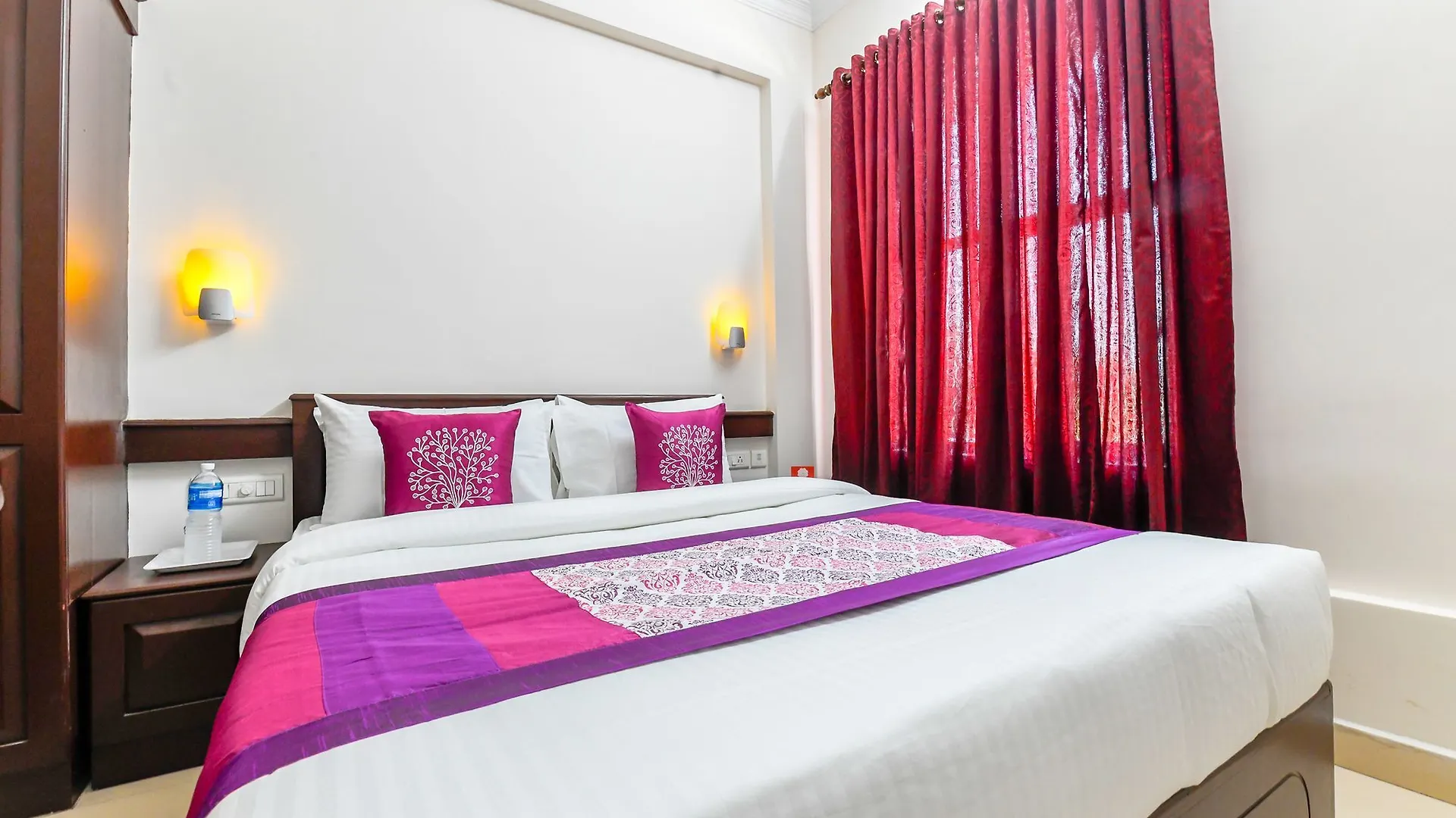 Oyo 11309 Hotel Green Land Residency Kochi